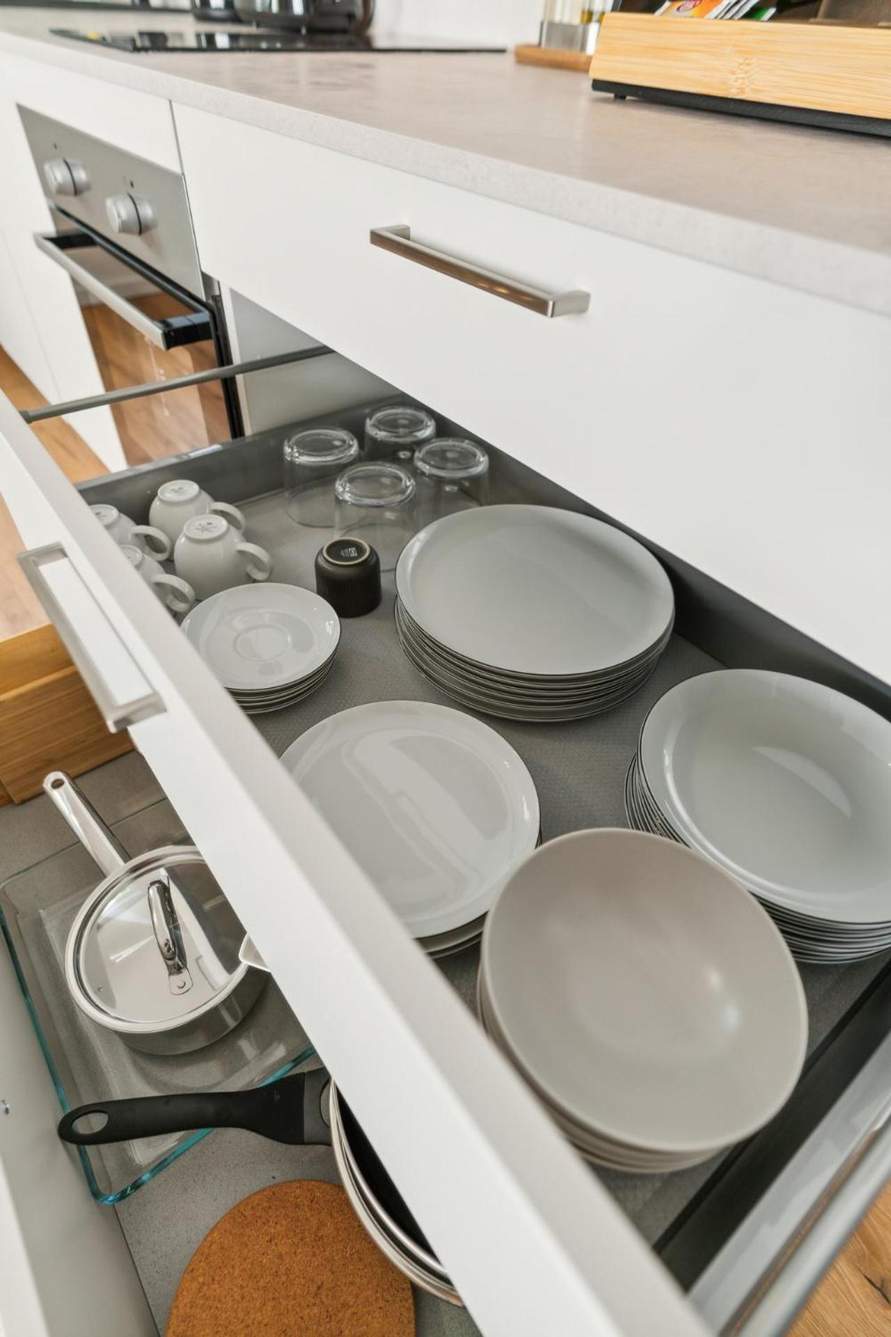Zwei Apartments Fuer Bis Zu 8 Personen Zentral, Modern, Mit Terrasse & Balkon بيليفيلد المظهر الخارجي الصورة